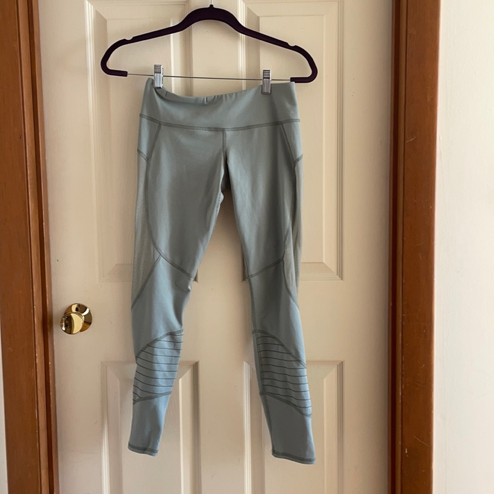 ABERCROMBIE & FITCH ATHLETIC LEGGINGS - S